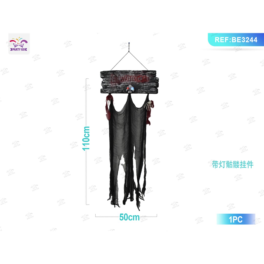 66657 8058617986141 BE3244 halloween decoro per porta con teschio e luci