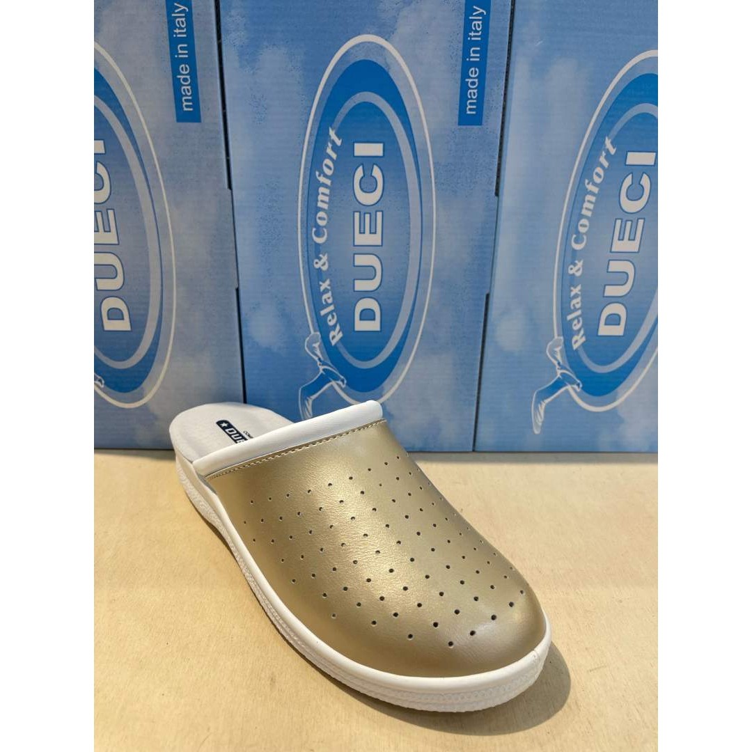 82108 9200000821082 DUECI-10-ORO-41 CIABATTE SANITARIE COMFORT TRAFORATE MADE IN ITALY SIZE:35-41 COL.ORO TG.41 0 9290000001454 DUECI-10 ciabatte sanitarie comfort traforate made in italy size:35-41
